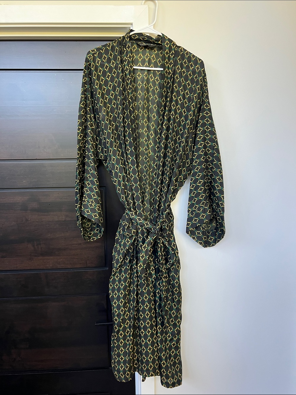 Vintage Christian Dior monsieur 100% silk geometric pattern green black robe